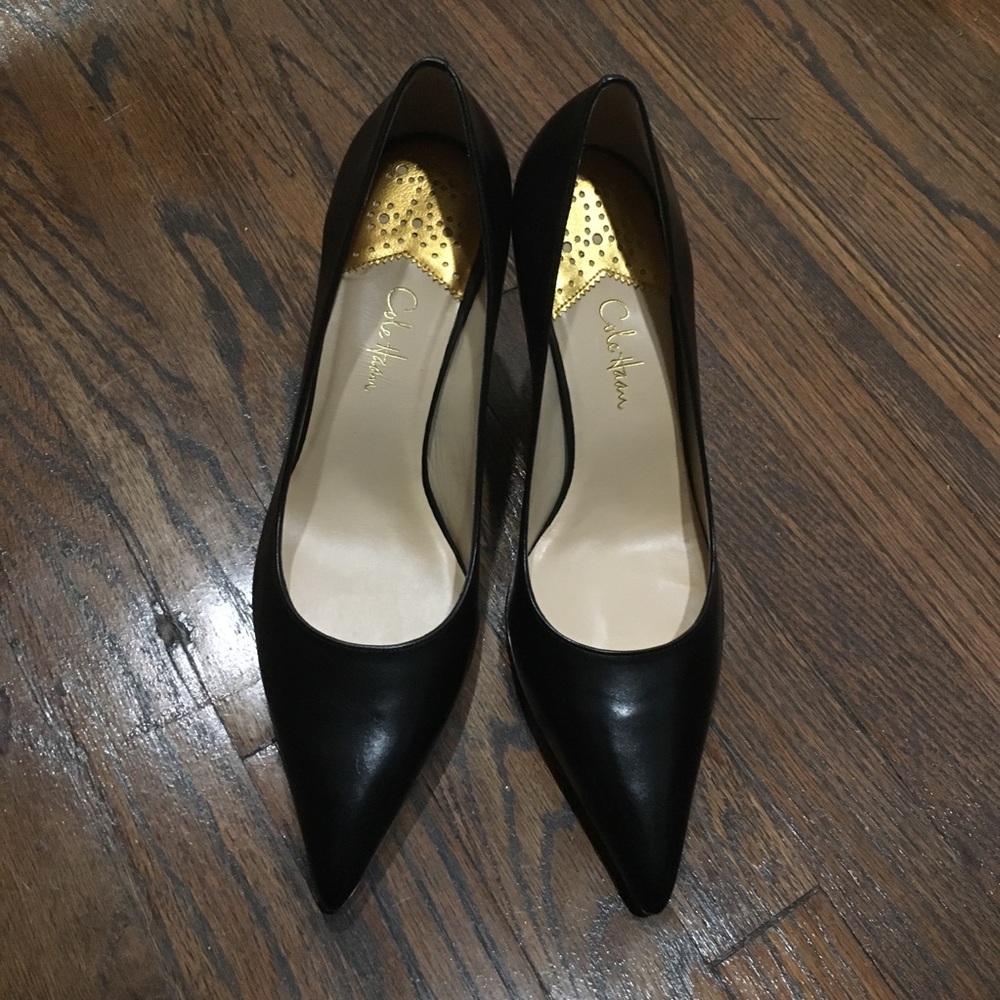 Black Leather Cole Haan Mid Air Pump New With Box